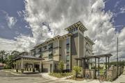 Spring-Hill-Suites-Hilton-Head-Exterior-2-min