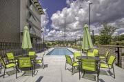 Spring-Hill-Suites-Hilton-Head-Pool-min