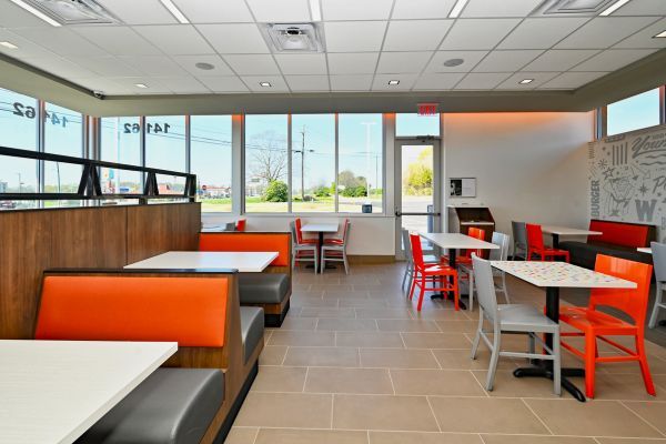 Whataburger Lavonia GA Interior 1